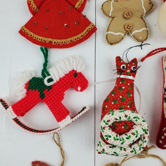 Bundle of 12 handmade small ornaments - Picture 4 of 7